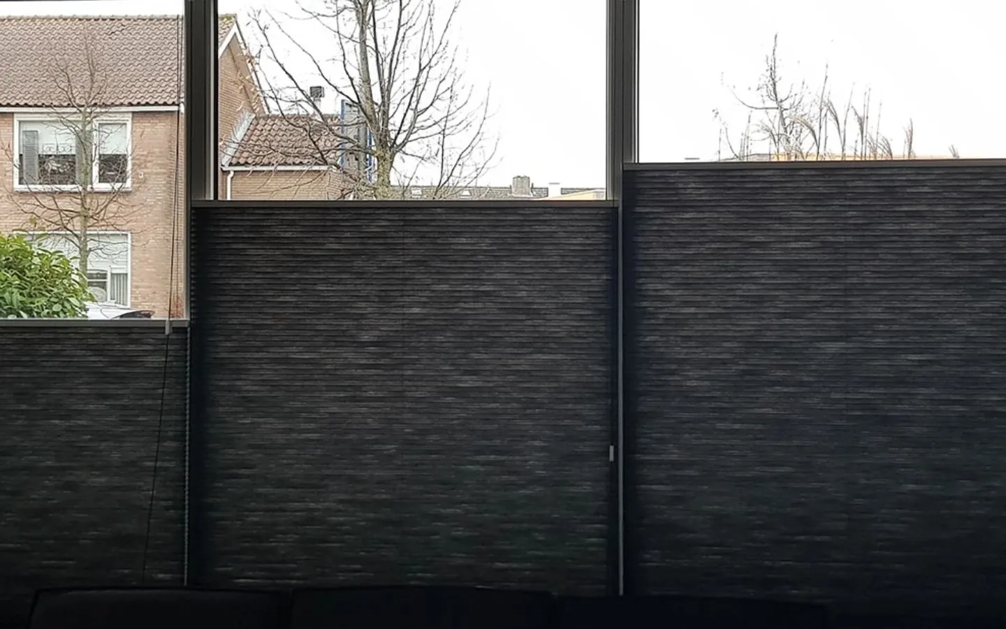 Verduisterende & Isolerende Gordijnen op Maat - Sutre nl