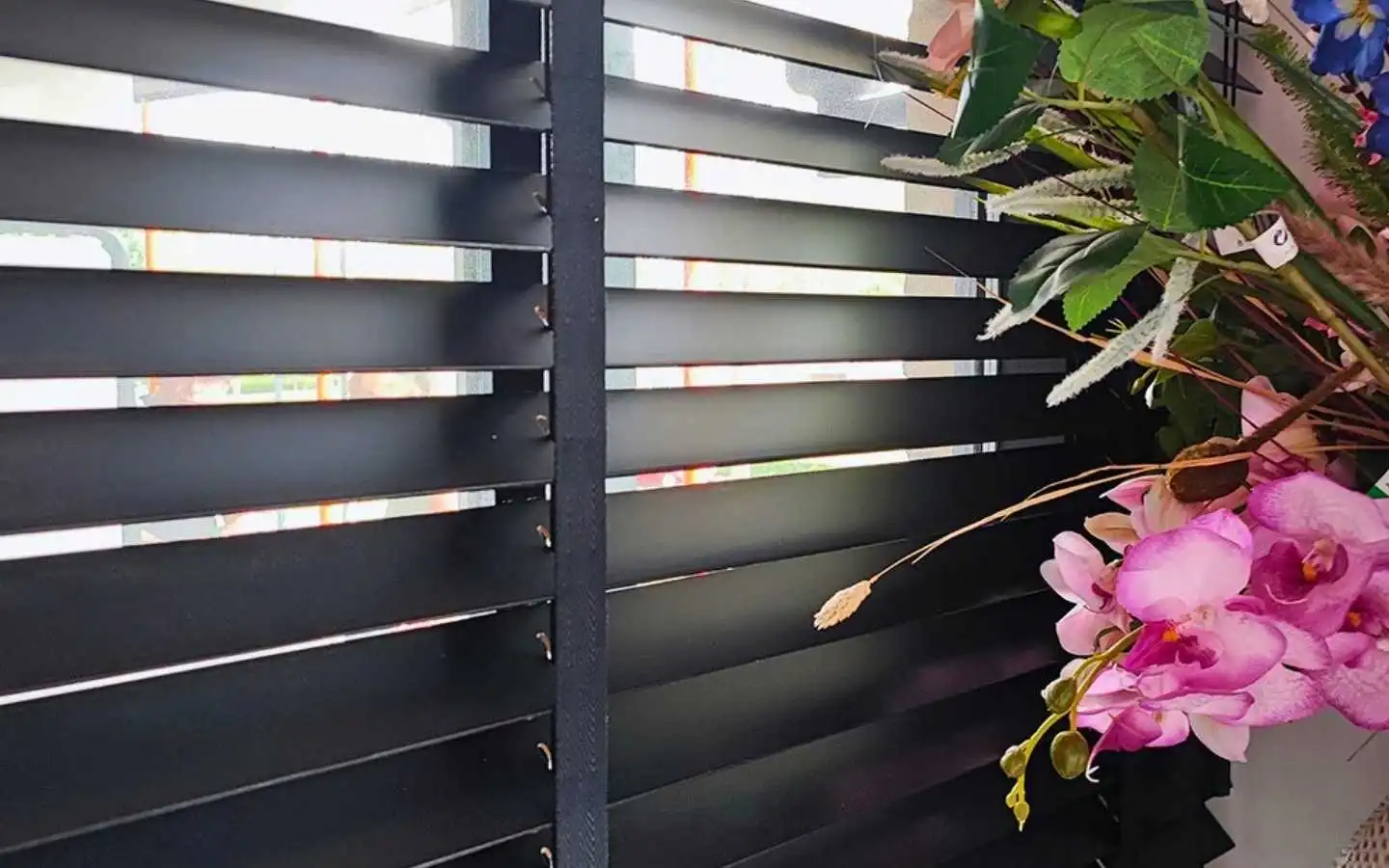 Verduisterende & Isolerende Gordijnen op Maat Hoe te Kiezen - Sutre nl